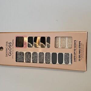 Dashing Diva Gloss Galaxy Unknown Black Silver Gold 32 Gel Nail Strips NEW